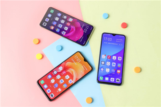 全新vivo U3來襲，5000mAh超大電池+18W雙引擎閃充帶來持久享受
